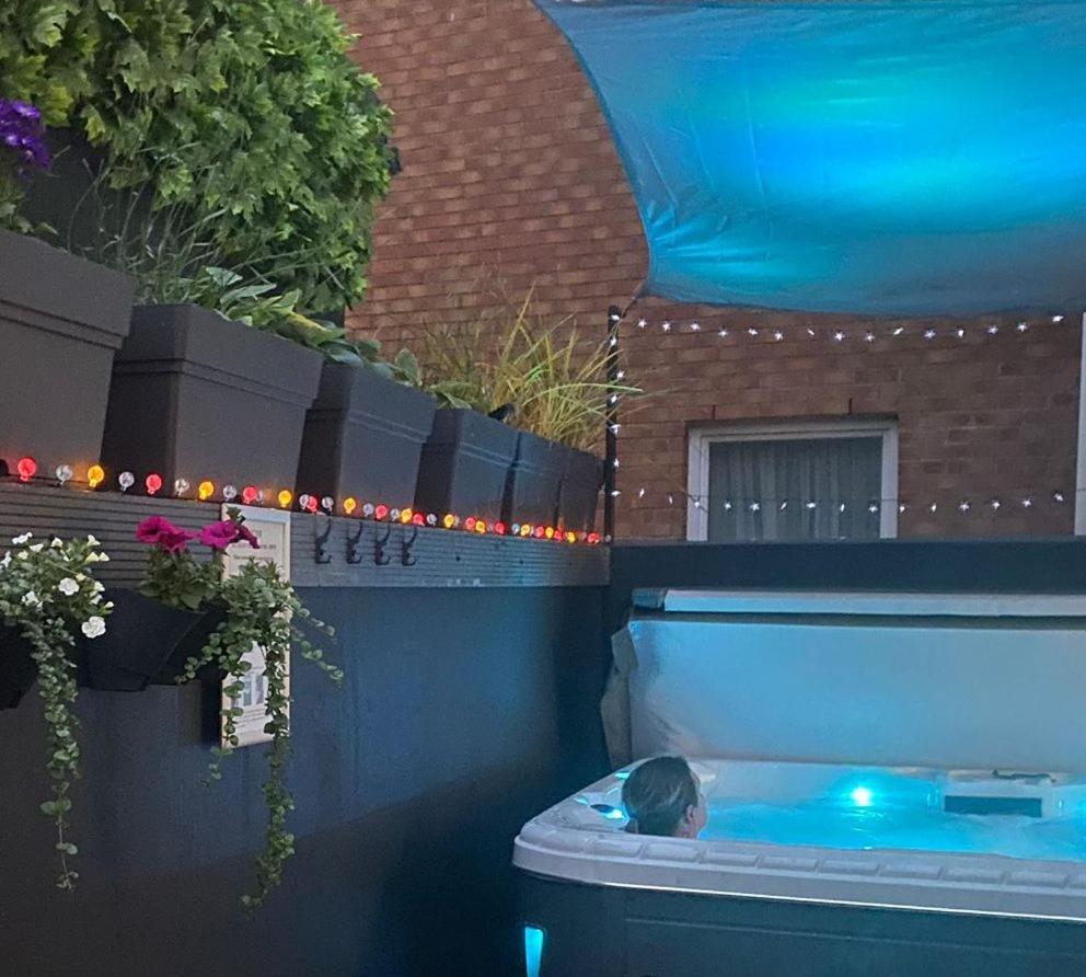 3 The View Apartments Ilfracombe - Hot Tub, Parking, Lift, Ev Экстерьер фото