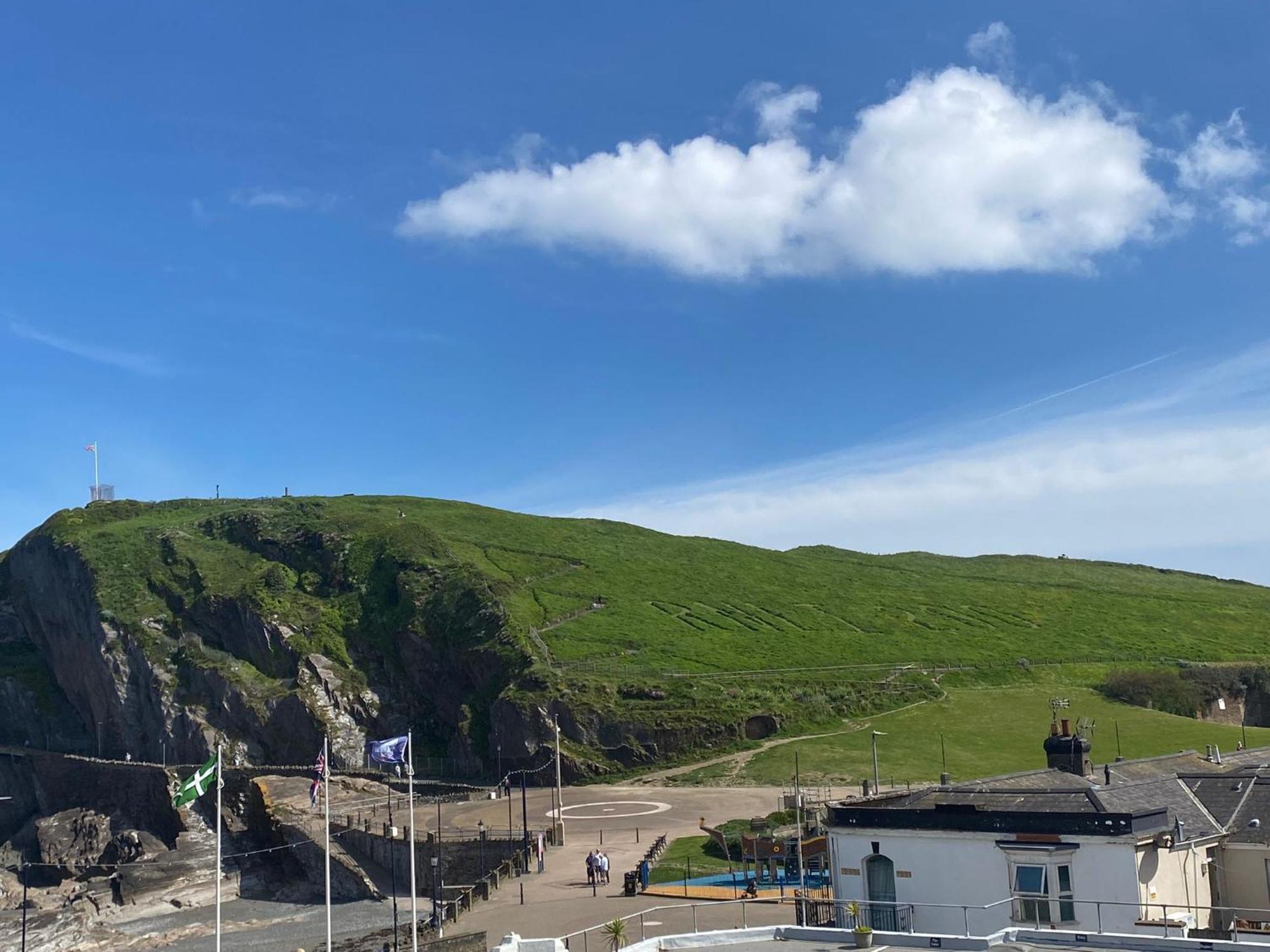 3 The View Apartments Ilfracombe - Hot Tub, Parking, Lift, Ev Экстерьер фото